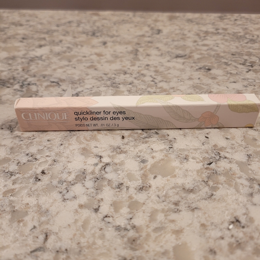 Clinique Quickliner for Eyes in Dark Chocolate